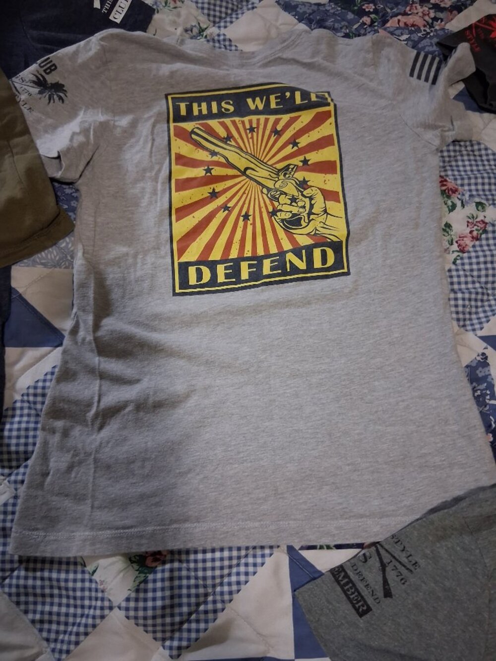 Lot of 10 Women's med club grunt style shirts. - Picture 6 of 7